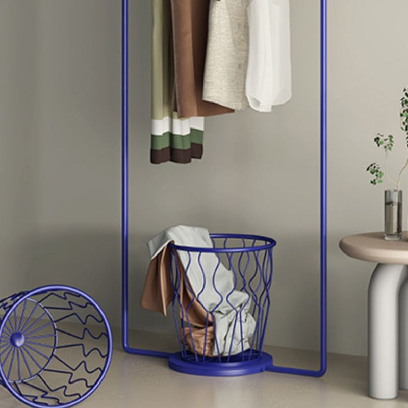 squiggle clothing rack