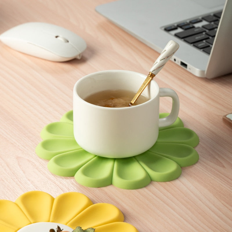softie daisy placemats