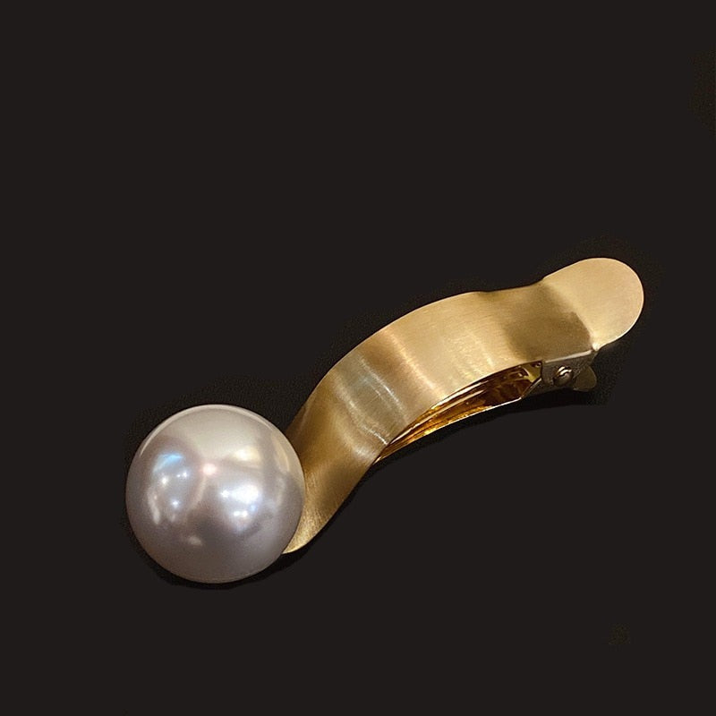 pop of pearl hair clip