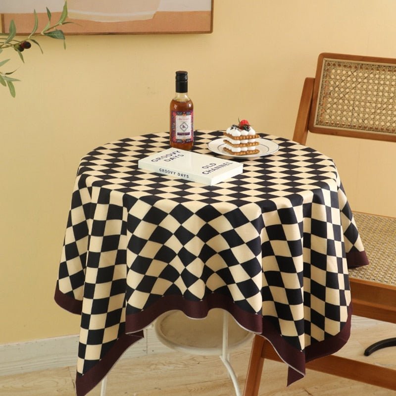 Checkered Tablecloth - DIVINE DESIGN