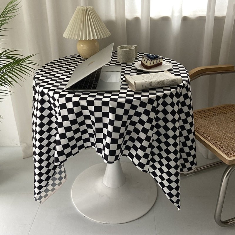 Checkered Tablecloth - DIVINE DESIGN
