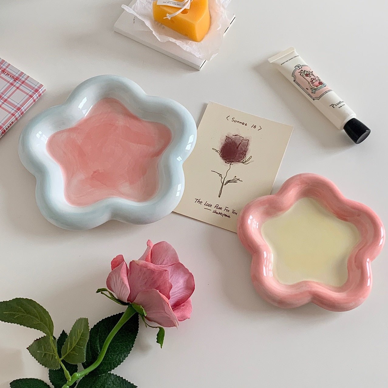 Lully Ceramic Dessert Plates - DIVINE DESIGN