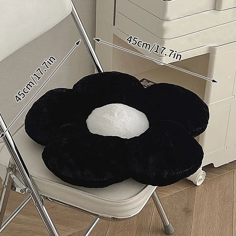 Plush Flower Shape Throw Pillows - DIVINE DESIGN