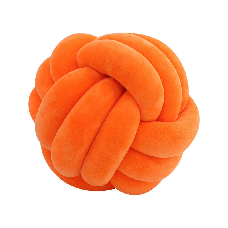 tight-knit knot cushion