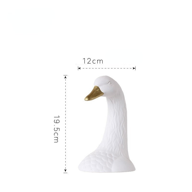 swan cake vase