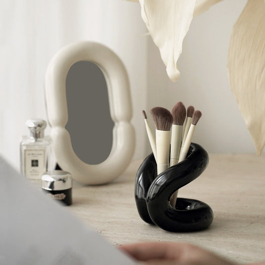 ceramic curve mirror + brush holder