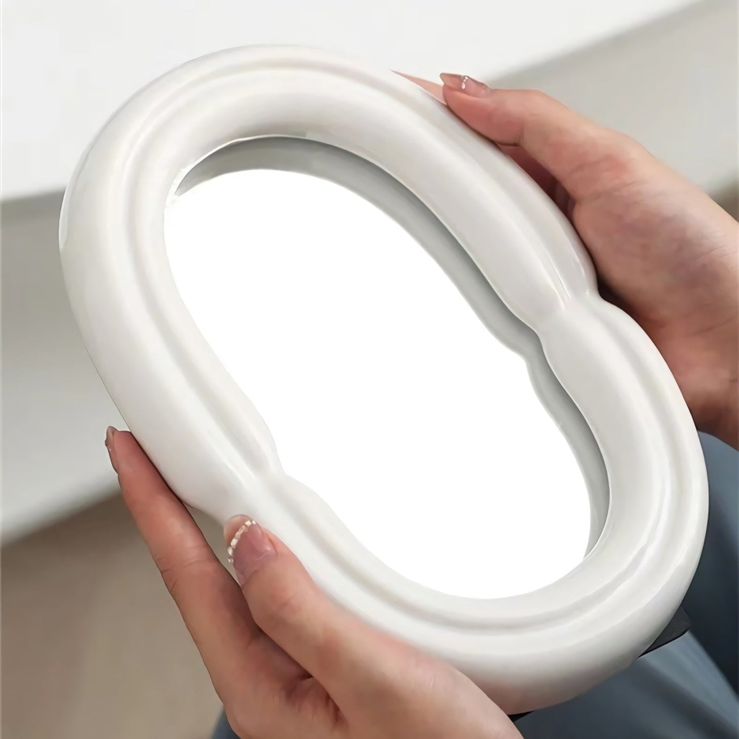 ceramic curve mirror + brush holder