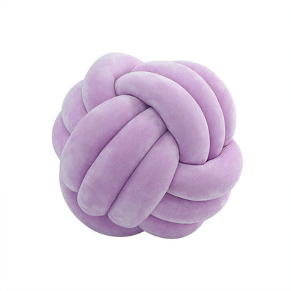 tight-knit knot cushion