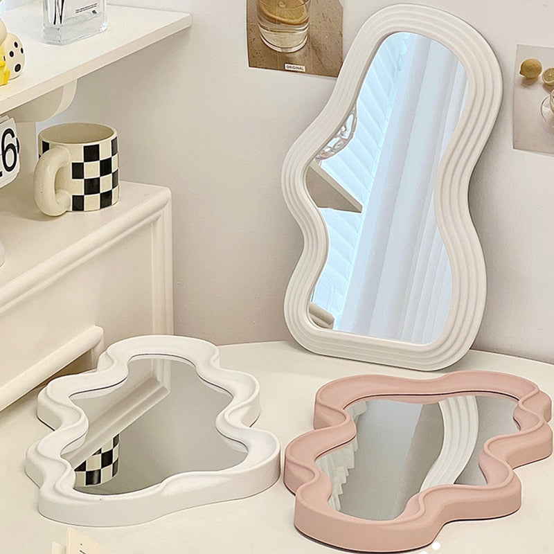 wavy ribbon mirror