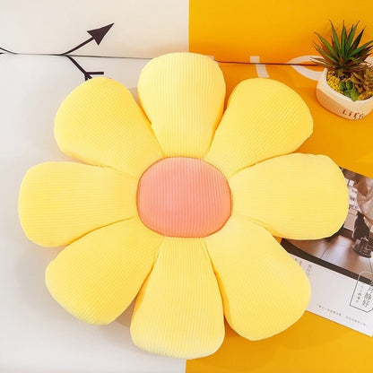 Daisy Shape Throw Pillows - DIVINE DESIGN