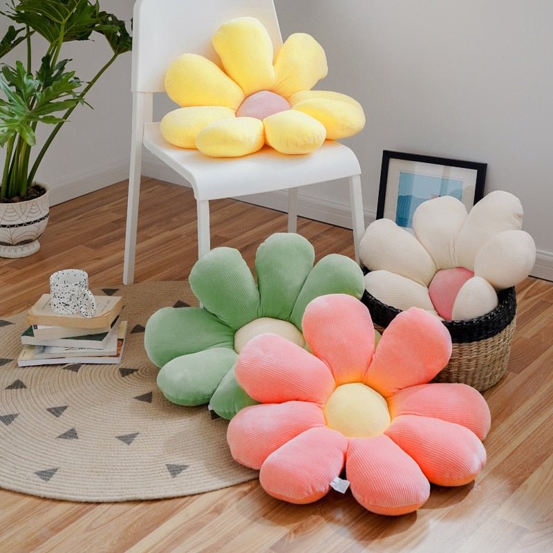 Daisy Shape Throw Pillows - DIVINE DESIGN