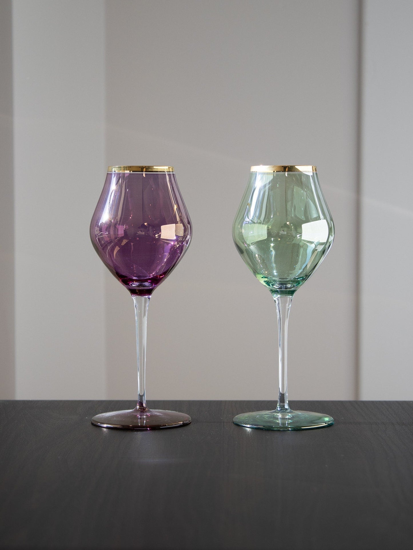 Lana Colored Gold Rim Wine Glass - DIVINE DESIGN