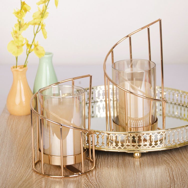 Priya Geometric Brass Lantern - DIVINE DESIGN