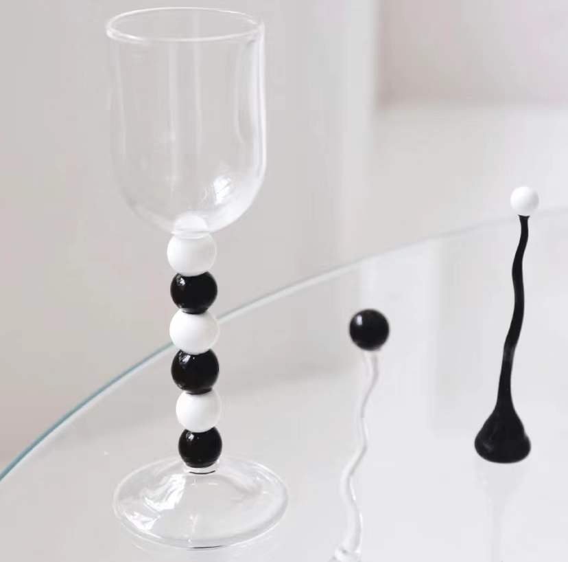 Ribbon Irregular Stem Coupe Glass - DIVINE DESIGN