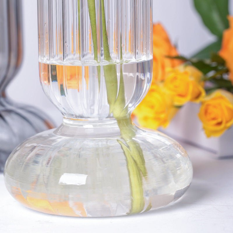 Sally Vintage Glass Vase - DIVINE DESIGN