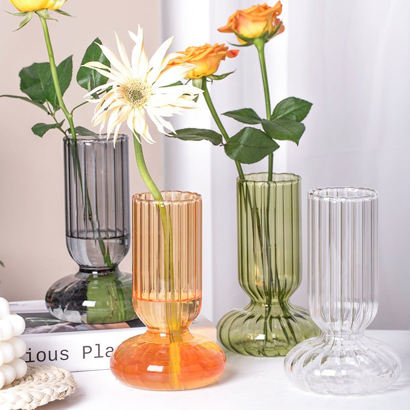 Sally Vintage Glass Vase - DIVINE DESIGN