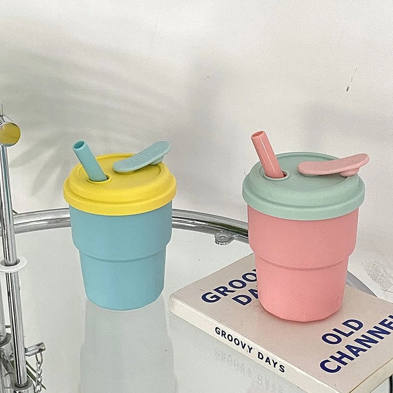 Silicone Straw Cup with Lid - DIVINE DESIGN