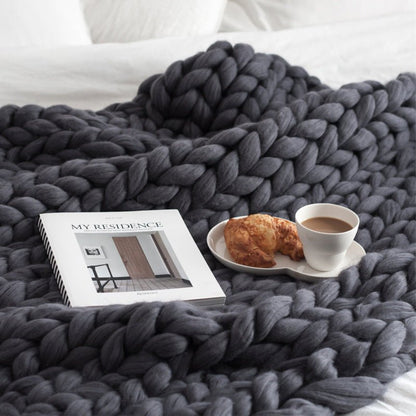 Tepi Thick Wool and Cashmere Throw Blanket - DIVINE DESIGN