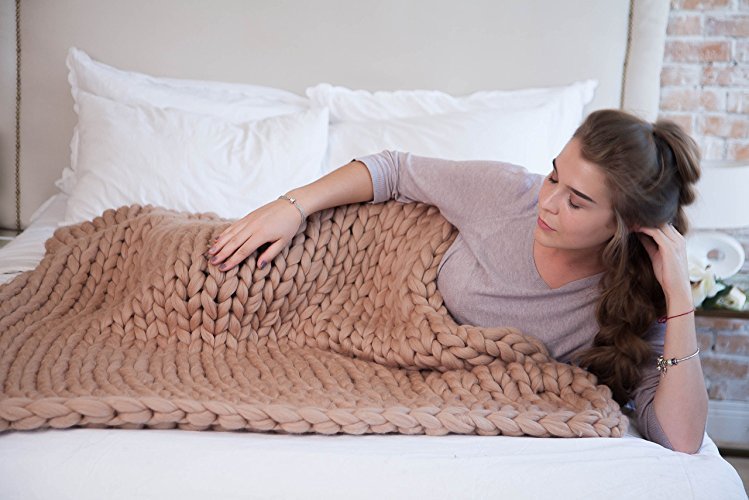 Tepi Thick Wool and Cashmere Throw Blanket - DIVINE DESIGN