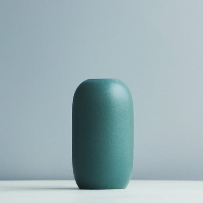 Una Decorative Ceramic Vase - DIVINE DESIGN